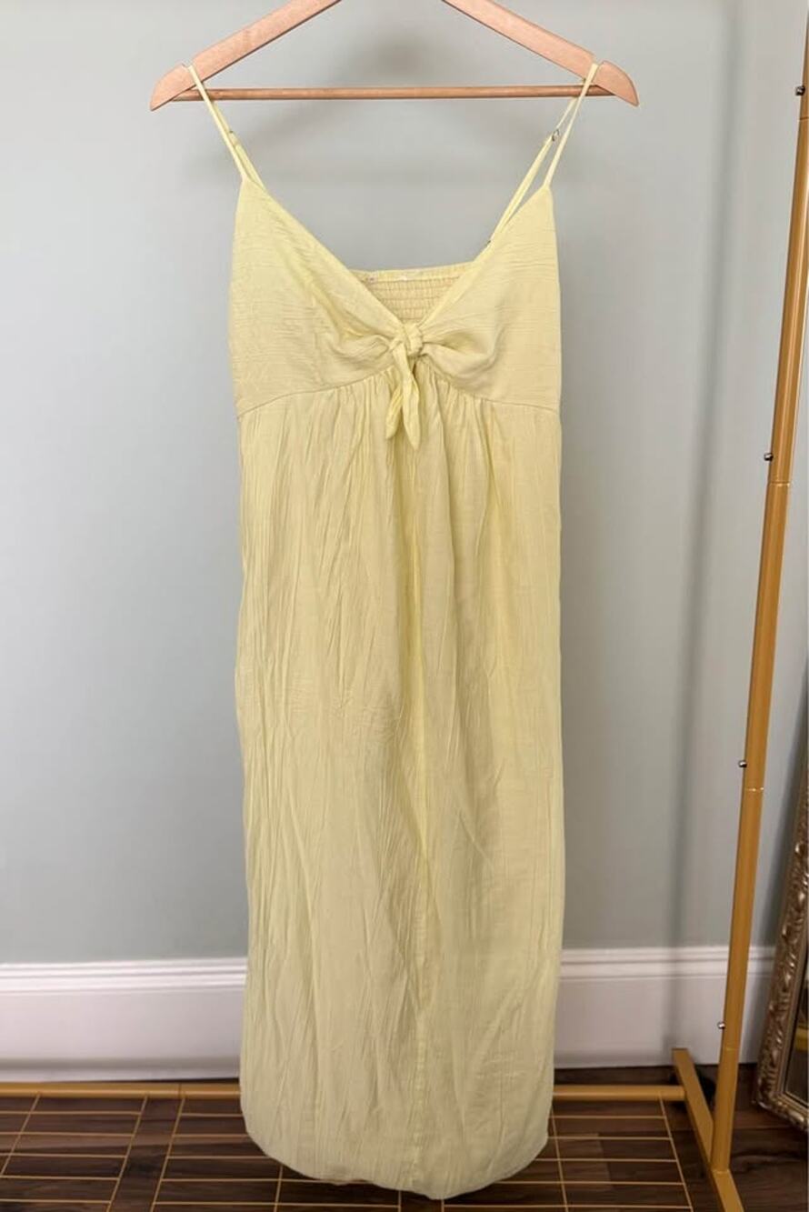 Yellow Tie-Front Maxi Dress Size Medium